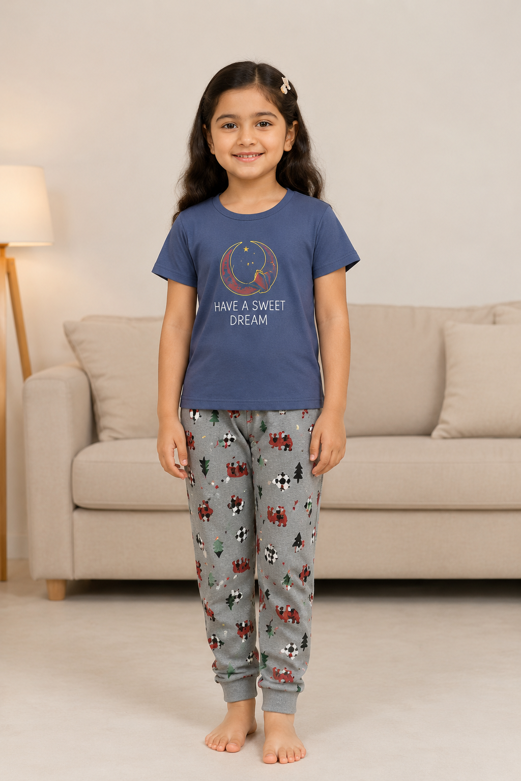 Girl wearing a blue short-sleeve night suit.